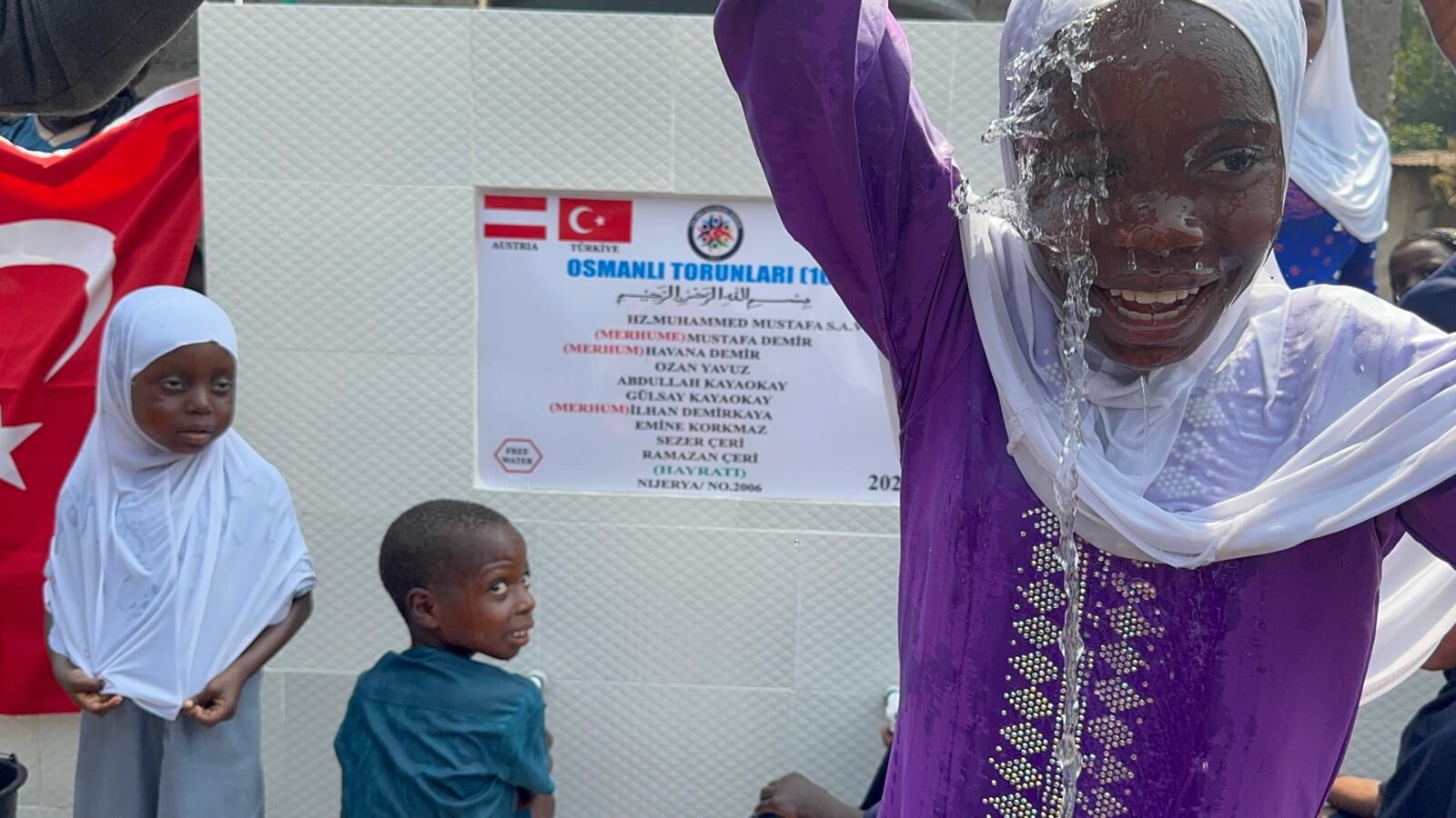 Üç Çeşmeli Tulumbalı Çeşme — görsel 10